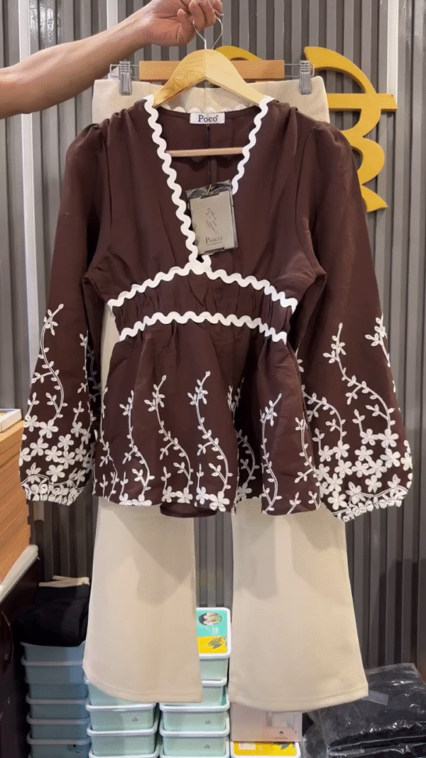 Stylish & Fashionable Women Tops & Tunics: Redefining Modern Elegance