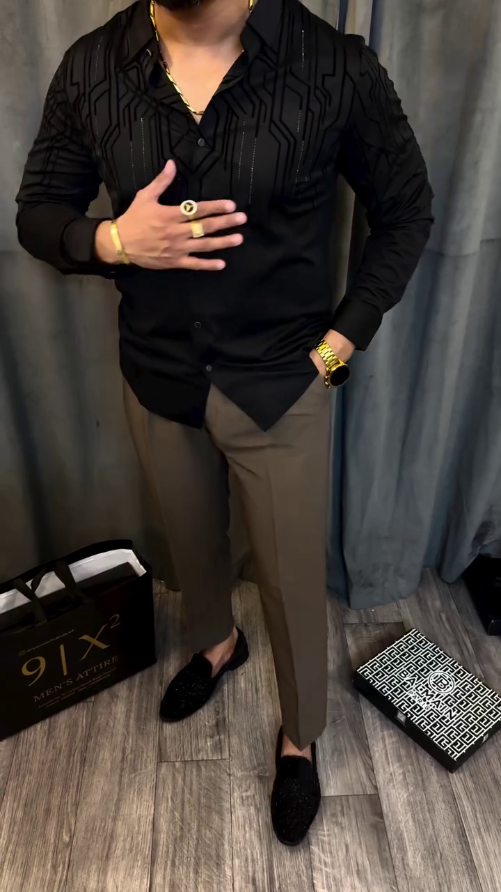 Men’s Contemporary Slim-Fit Shirt