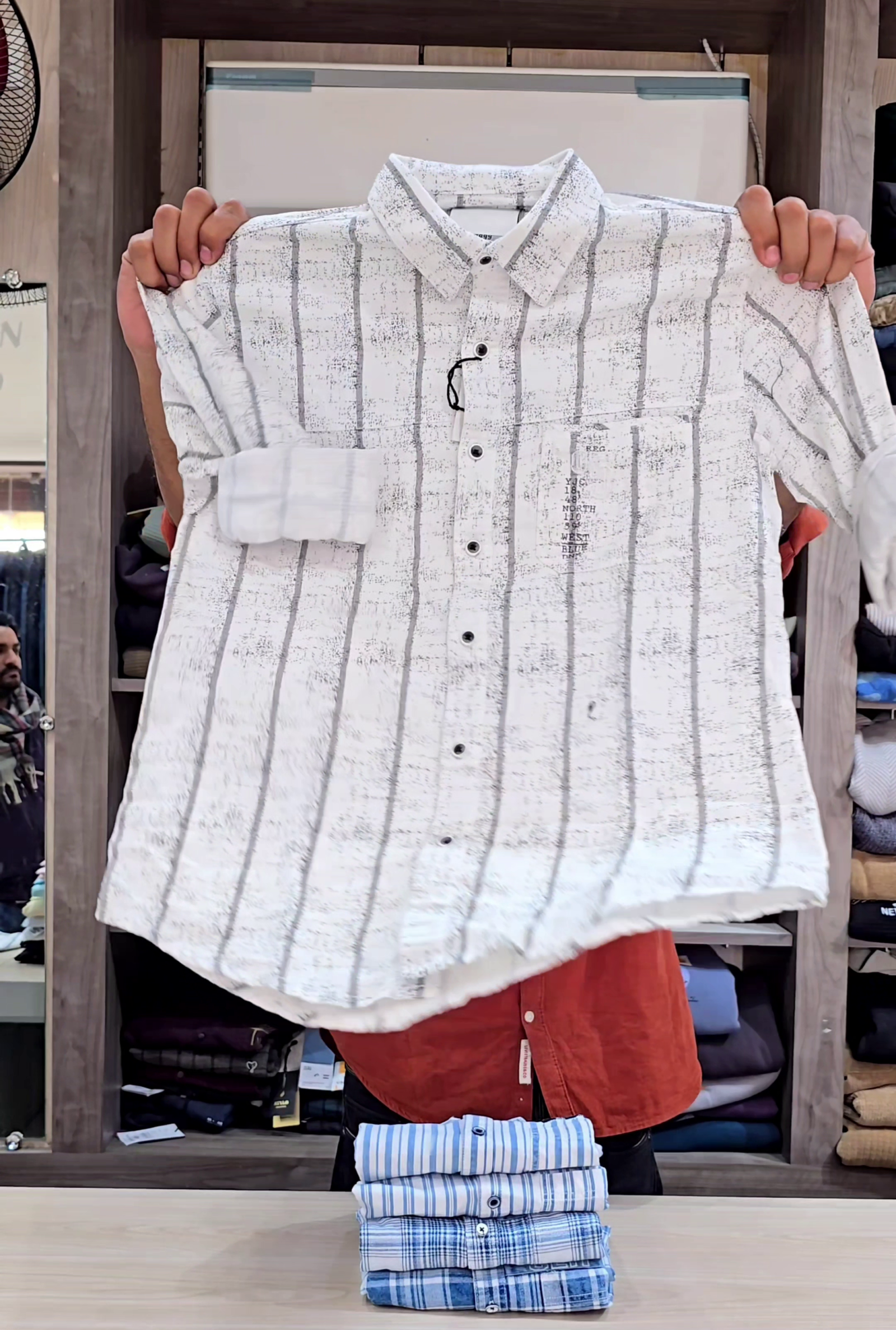 Men Classic Slim Fit Opaque Checked Casual Shirt - Image 6