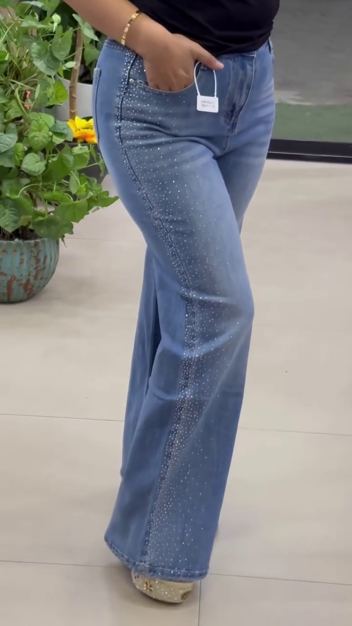 Starlight Side-Gradient Rhinestone Flare Jeans - Image 4