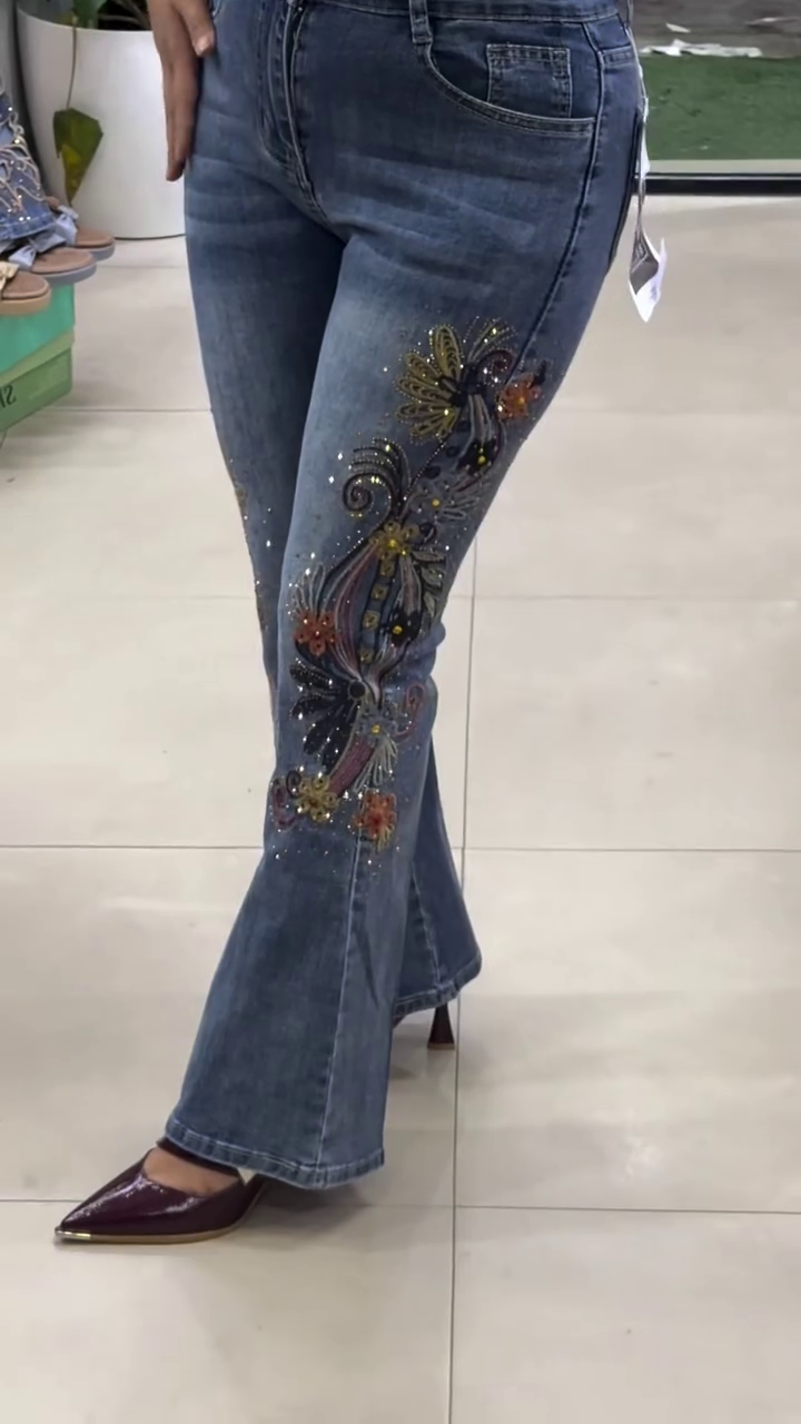 Midnight Bloom Embellished Flare Jeans – High-Waisted Rhinestone & Floral Beaded Black Denims - Image 3