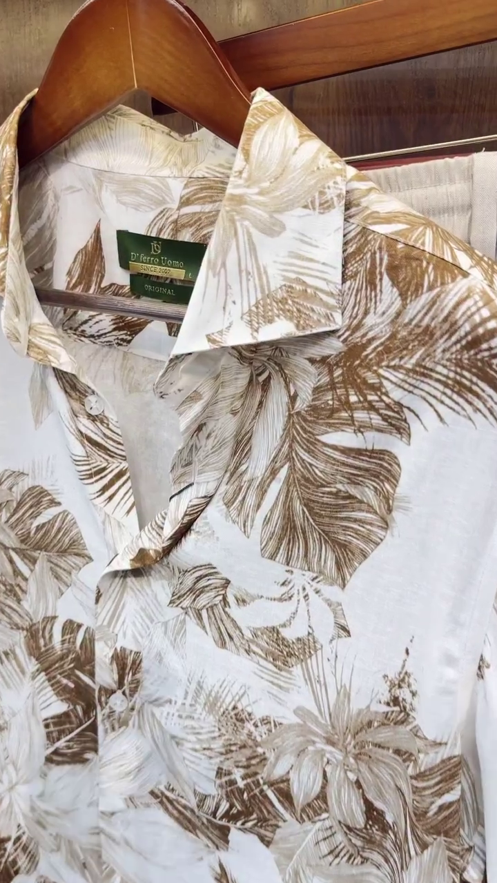 Men Classic Tropical Printed Pure Cotton Casual Shirt - Image 2