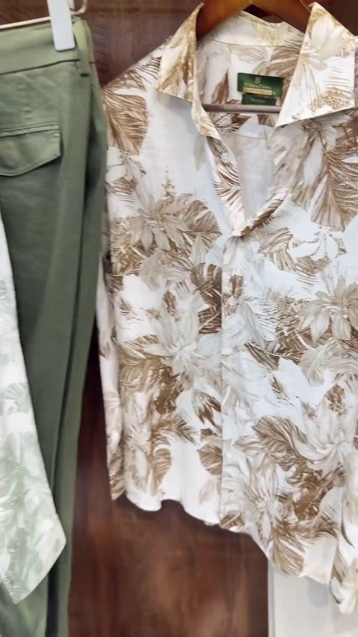 Men Classic Tropical Printed Pure Cotton Casual Shirt - Image 5