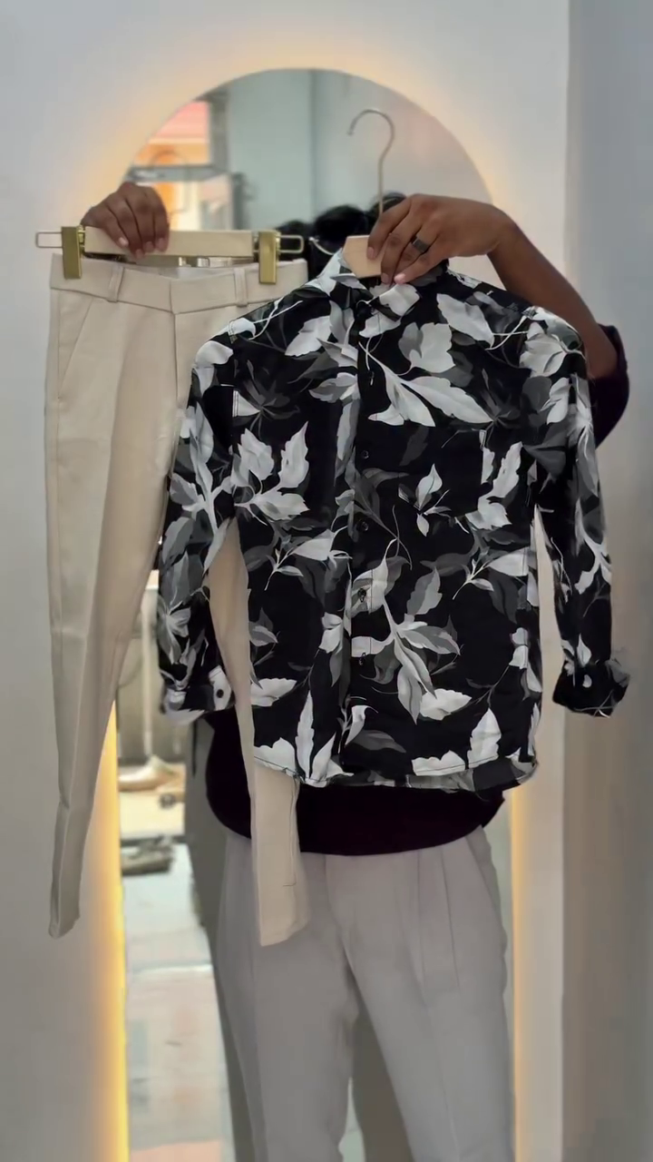 Men Dark Blue Leaf Print Shirt