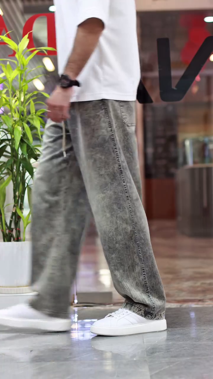 Men Jean Straight Fit Mid-Rise Heavy Fade Stretchable Cotton Jeans - Image 3