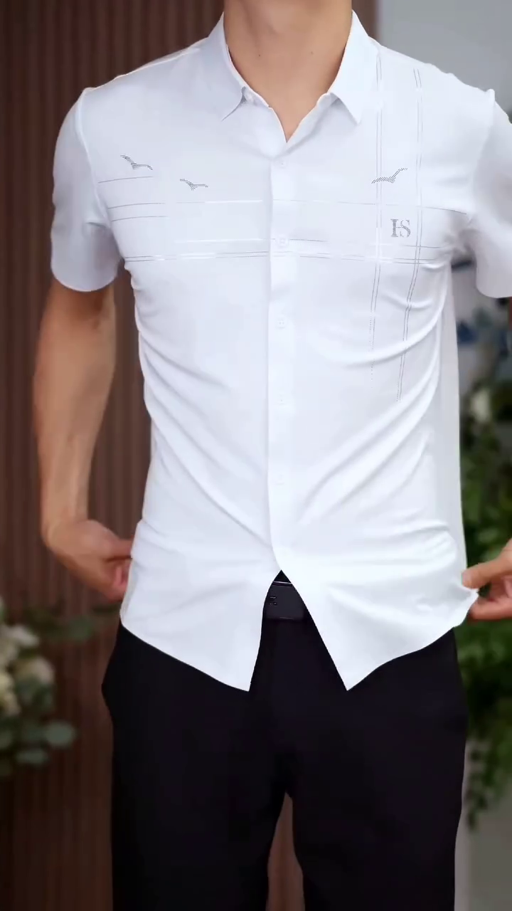 Men Classic Opaque Casual Shirt - Image 6