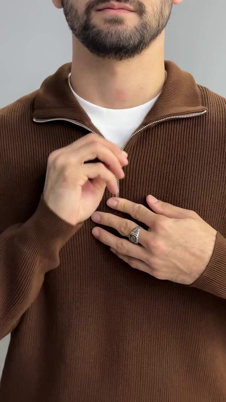 Self Design Polo Collar Long Sleeves Zipper T-shirt - Image 13