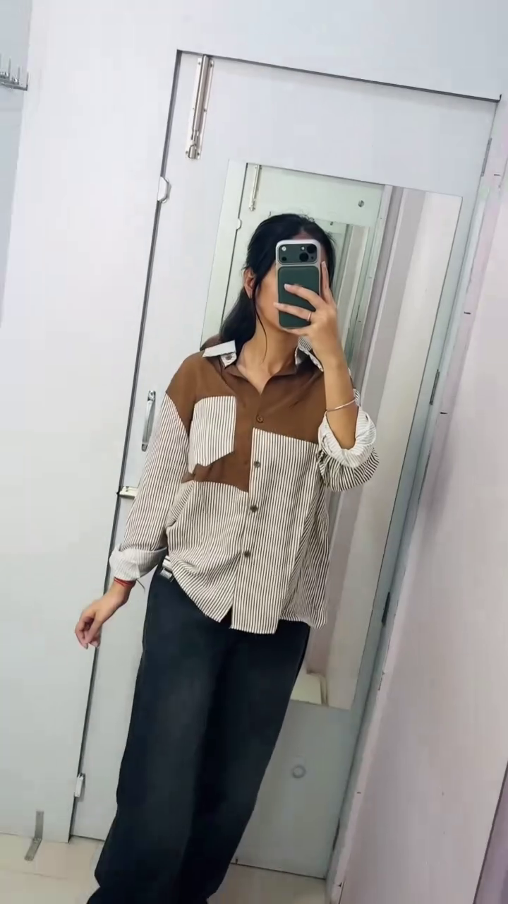 Striped Colorblocked Cotton Oversized Shirt - Image 3
