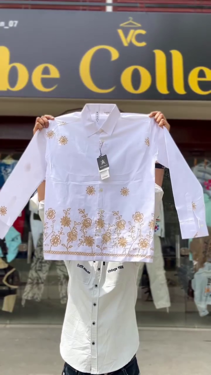 Men White Slim Fit Embroidered Cotton Casual Shirt