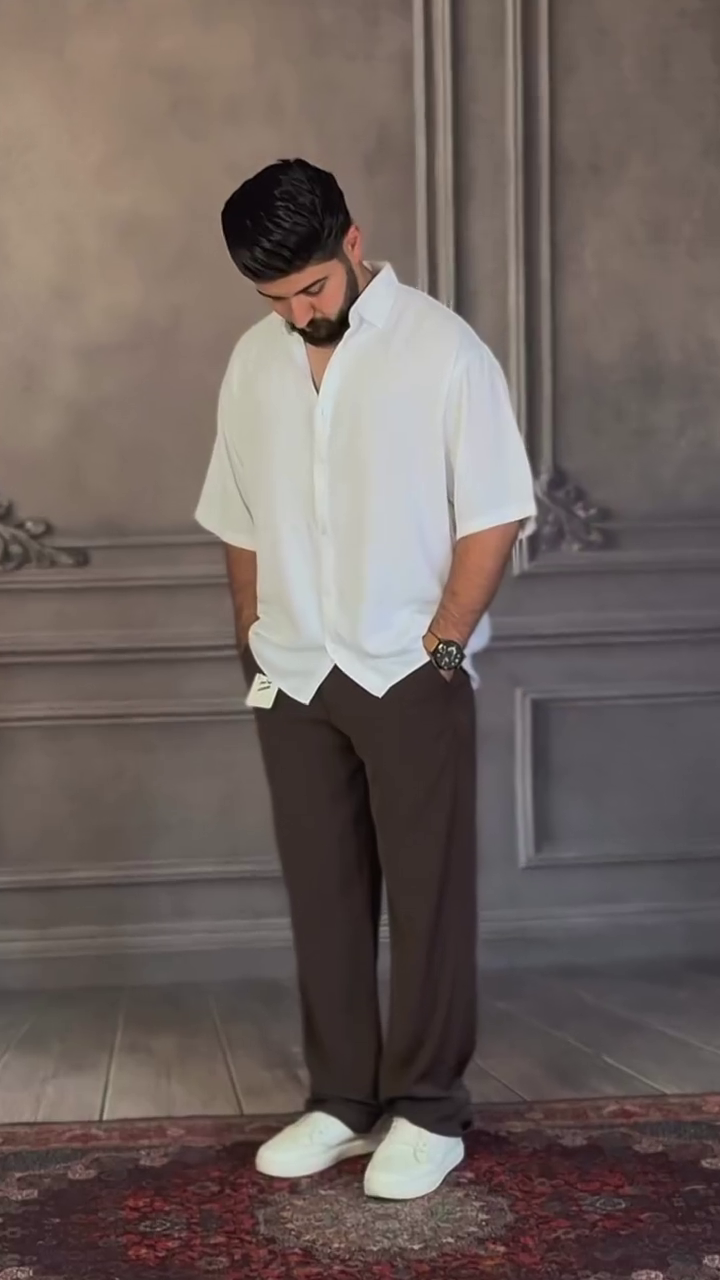 Men Oversized Fit Solid Spread Collar Casual Shirt - Image 5