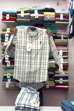 Men Slim Fit Checked Casual Shirt