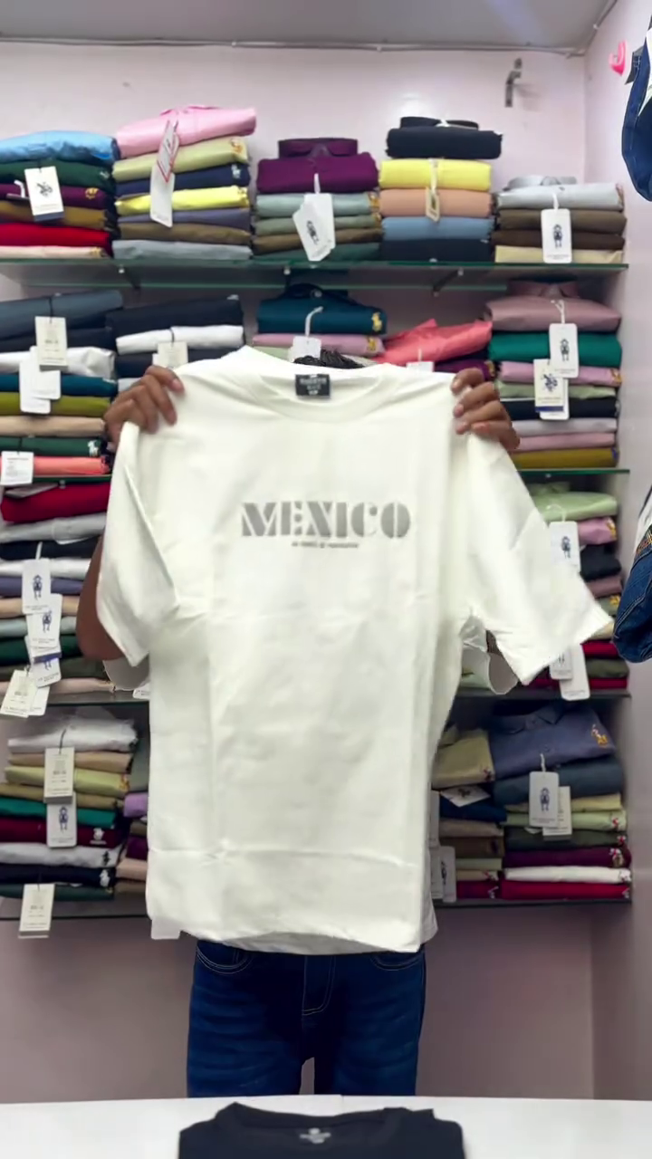 Plain Oversized T-Shirt - Image 7