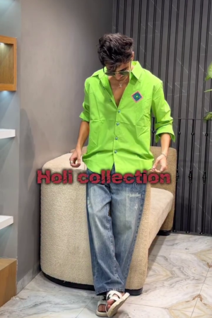 Regular Fit Spread Collar Long Sleeve Pocket Casual Shirt