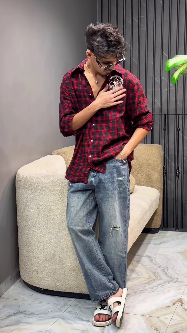 Men Black Checked Casual Shirt - Image 6