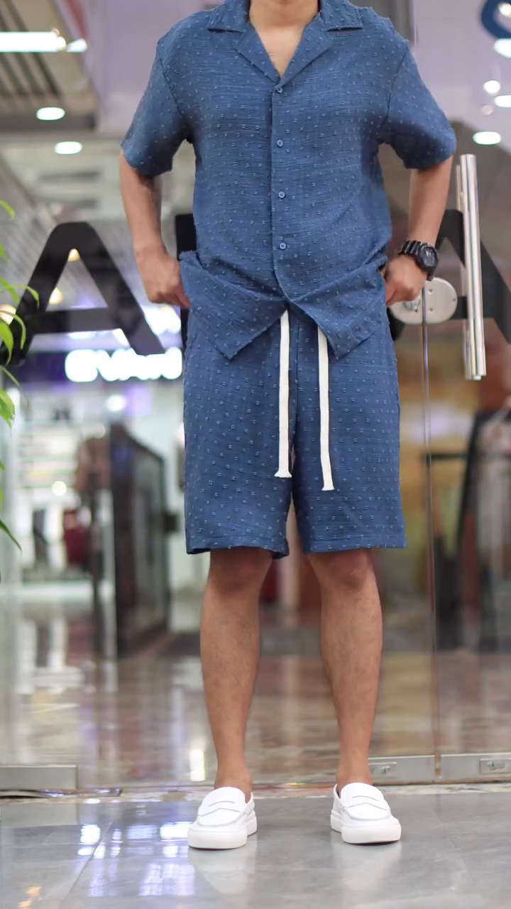 Men Airport Look Textured Seersucker Resort Cotton Half Sleeve Shirt - Image 8