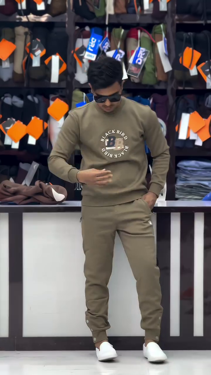 Men Solid Oversized Hooded Cotton Tracksuits - Image 7