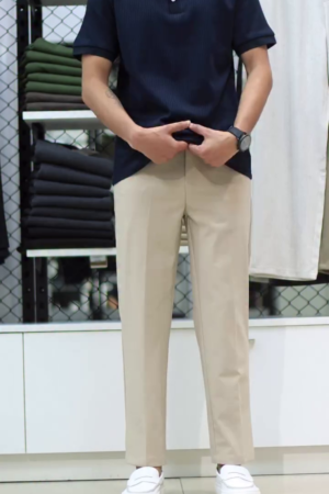 Men Tailored Regular Fit Mid-Rise Formal Trousers