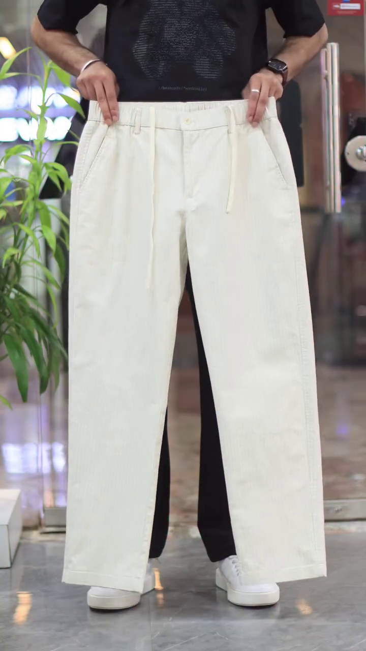 Men White Mid-Rise Baggy Trouser