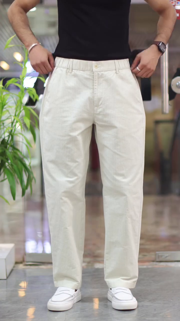 Men White Mid-Rise Baggy Trouser - Image 12