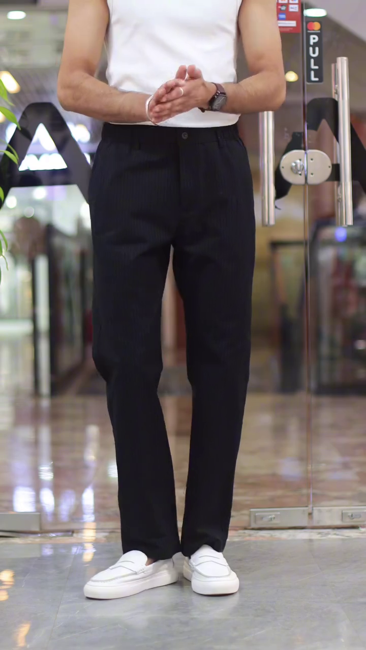 Men White Mid-Rise Baggy Trouser - Image 6